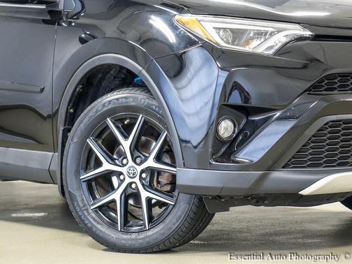 2016 Toyota RAV4 SE