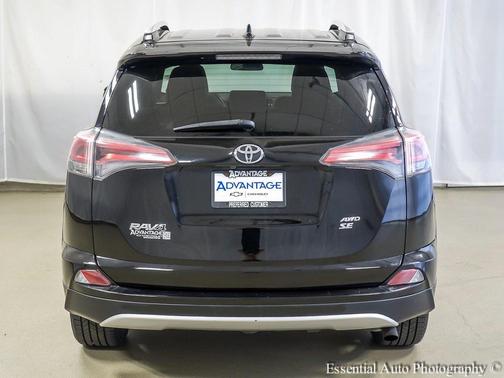 2016 Toyota RAV4 SE