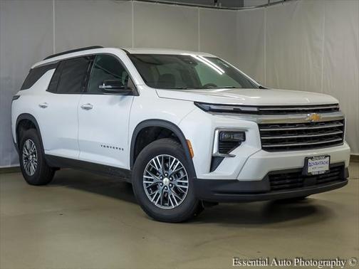 2025 Chevrolet Traverse LT