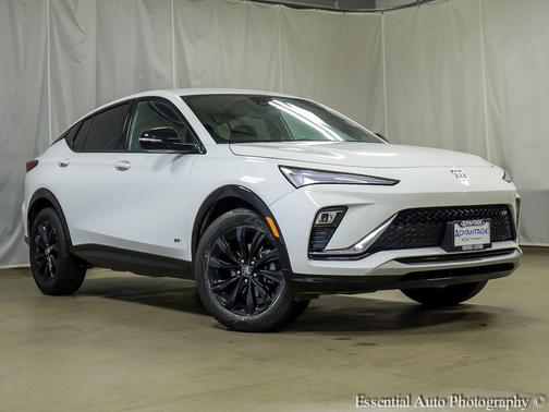Summit White 2025 Buick Envista Sport Touring FWD