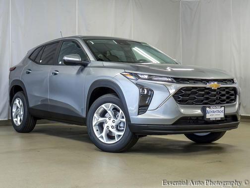 Sterling Gray Metallic 2026 Chevrolet Trax LS