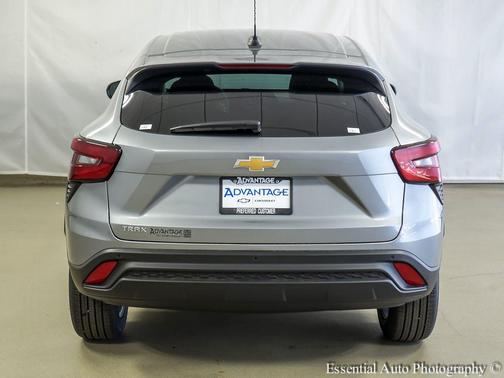 Sterling Gray Metallic 2026 Chevrolet Trax LS