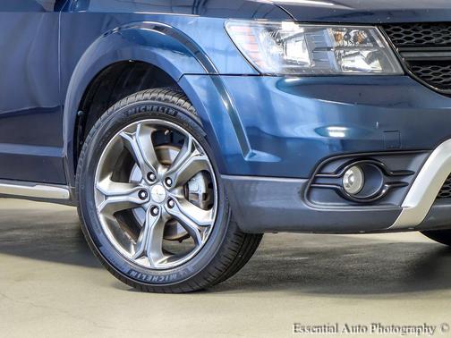 Fathom Blue Pearlcoat 2015 Dodge Journey Crossroad