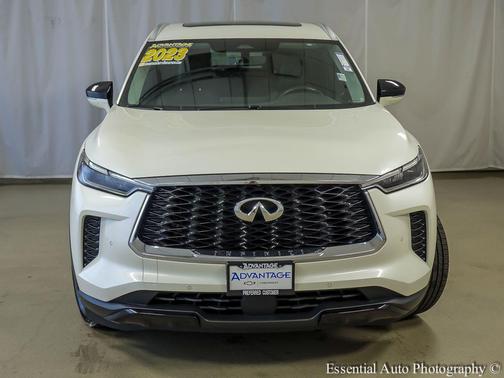 Majestic White 2023 INFINITI QX60 Luxe