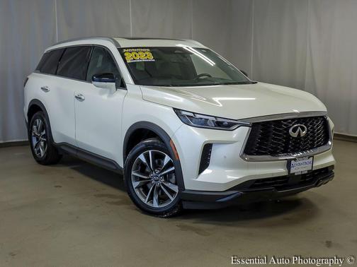 Majestic White 2023 INFINITI QX60 Luxe