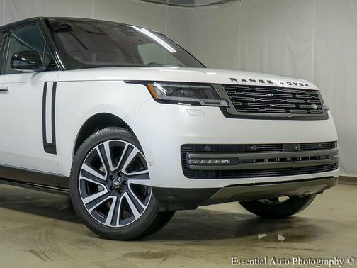 2023 Land Rover Range Rover P400 SE