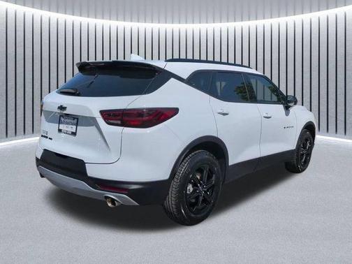 Summit White 2023 Chevrolet Blazer 1LT