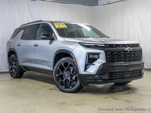 Sterling Gray Metallic 2024 Chevrolet Traverse RS