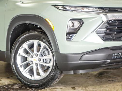 Cacti Green 2026 Chevrolet Trailblazer LS