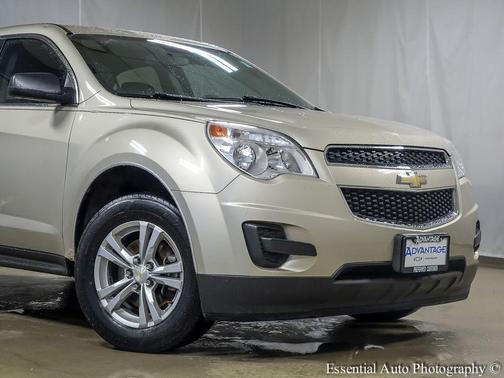 Champagne Silver Metallic 2013 Chevrolet Equinox LS