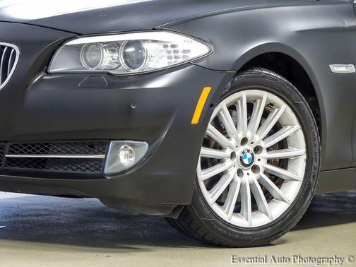 Black Sapphire Metallic 2012 BMW 535 xDrive