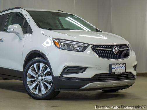 Summit White 2017 Buick Encore Preferred