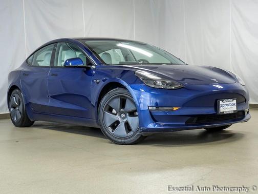 2021 Tesla Model 3 Standard Range Plus