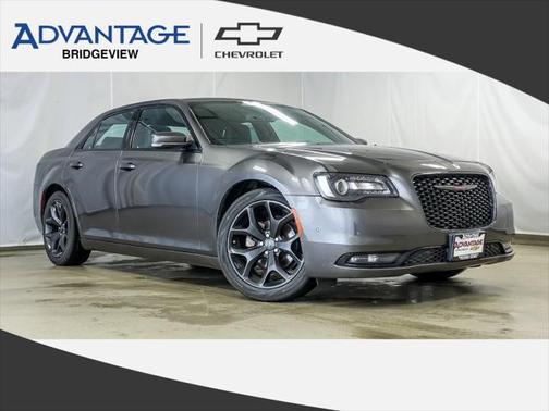 2022 Chrysler 300 S