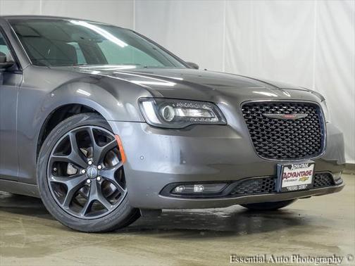 2022 Chrysler 300 S