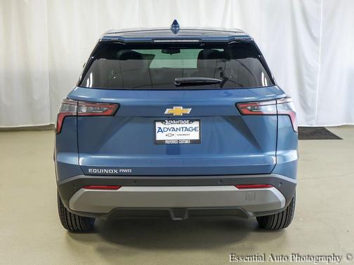 Lakeshore Blue Metallic 2027 Chevrolet Equinox 1LT