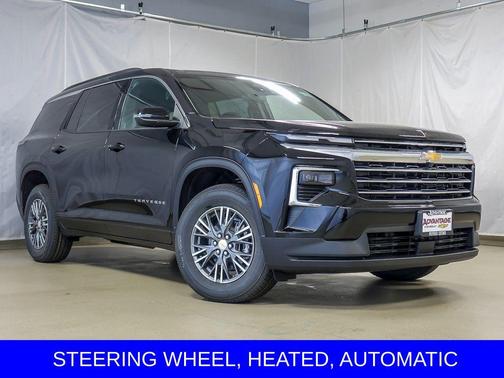 Mosaic Black Metallic 2026 Chevrolet Traverse LT