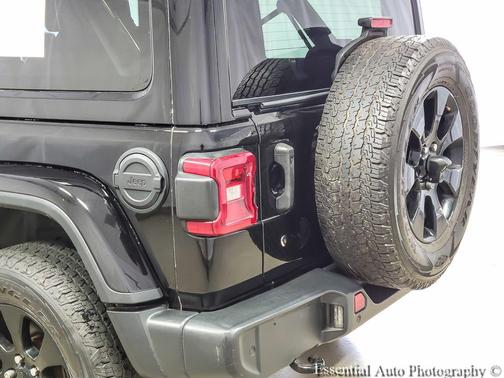 Black Clearcoat 2018 Jeep Wrangler Unlimited Sahara