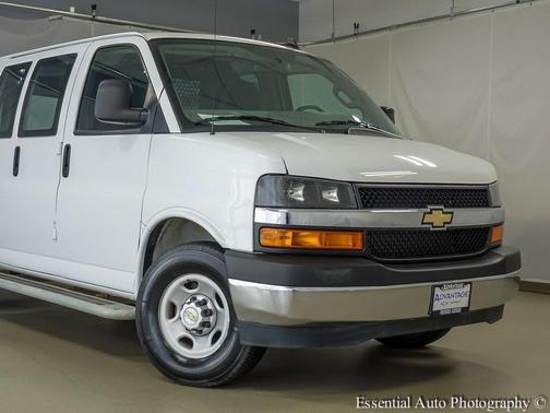 2024 Chevrolet Express 2500 RWD 2500 Regular Wheelbase WT