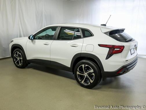 2025 Chevrolet Trax FWD 1RS