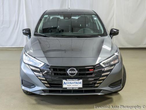 Gun Metallic 2024 Nissan Versa 1.6 S