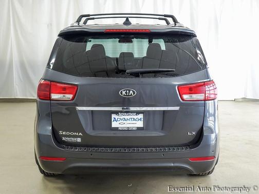 2018 Kia Sedona LX