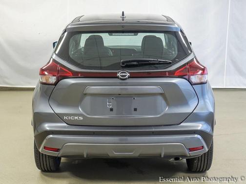 2024 Nissan Kicks S