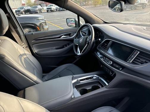 2023 Buick Enclave Essence FWD