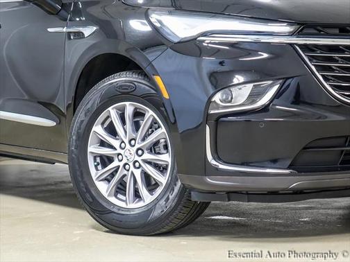 2023 Buick Enclave Essence FWD