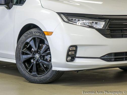 Platinum White Pearl 2023 Honda Odyssey Sport