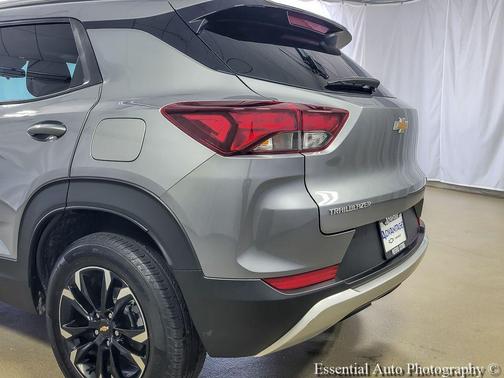 Sterling Gray Metallic 2023 Chevrolet Trailblazer LT