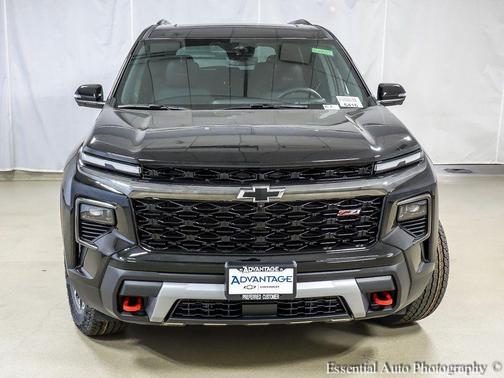 Mosaic Black Metallic 2026 Chevrolet Traverse AWD Z71