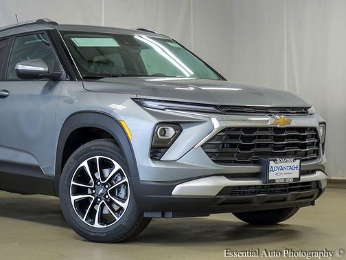 Sterling Gray Metallic 2026 Chevrolet Trailblazer LT