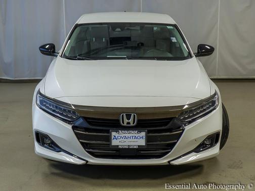 Platinum White 2022 Honda Accord Sport SE 1.5T