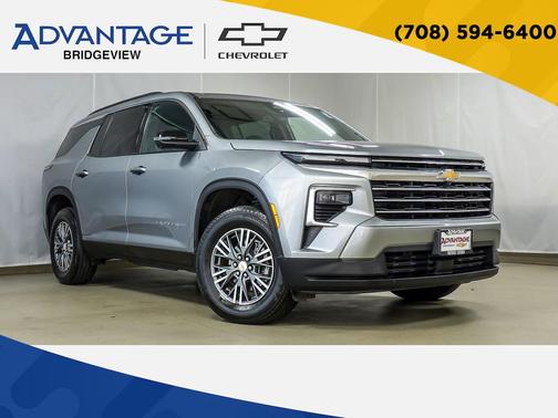 2024 Chevrolet Traverse LT