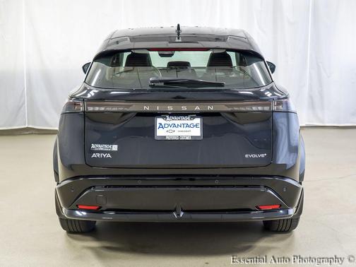 Black Diamond Pearl 2023 Nissan ARIYA EVOLVE+