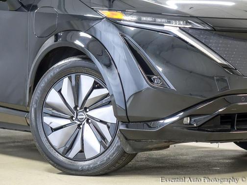 Black Diamond Pearl 2023 Nissan ARIYA EVOLVE+
