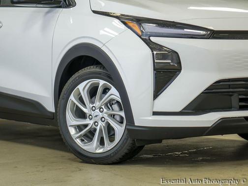Summit White 2027 Chevrolet Bolt LT FWD