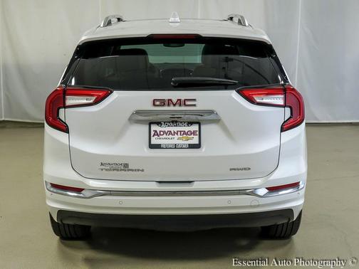 2022 GMC Terrain Denali