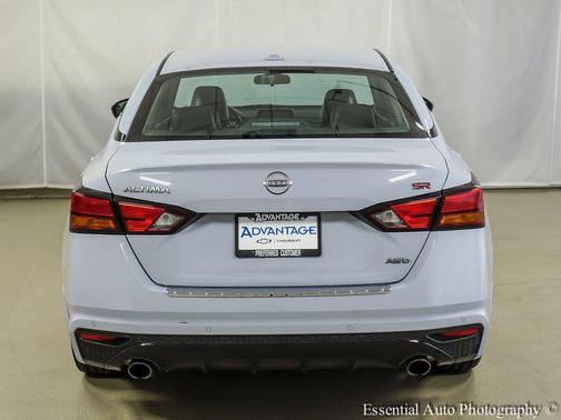 Gray Sky Pearl 2023 Nissan Altima SR Intelligent AWD