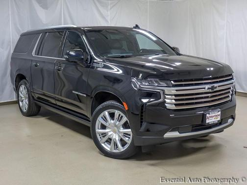 2023 Chevrolet Suburban 4WD High Country