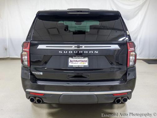 2023 Chevrolet Suburban 4WD High Country