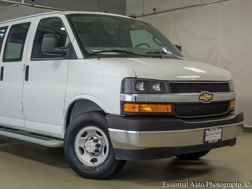 2024 Chevrolet Express 2500 RWD 2500 Regular Wheelbase WT