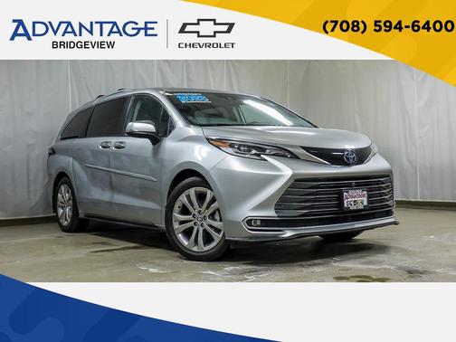 2023 Toyota Sienna Platinum 7 Passenger