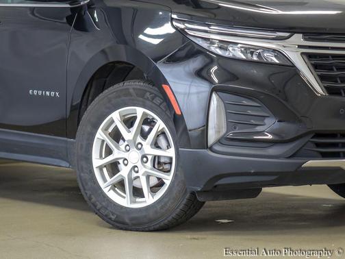 Mosaic Black Metallic 2024 Chevrolet Equinox 1LT