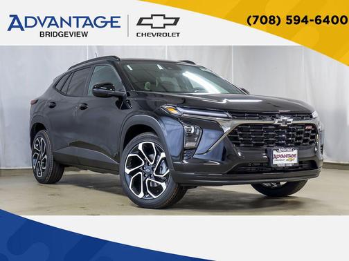 Mosaic Black Metallic 2026 Chevrolet Trax FWD 2RS