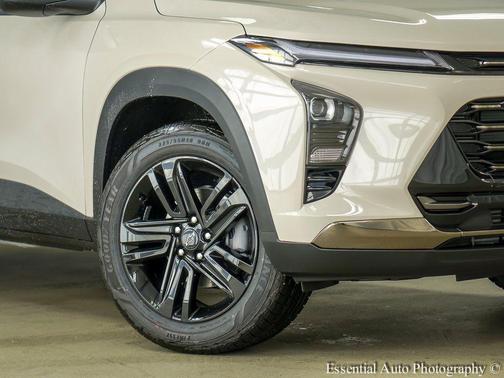 White Sands 2026 Chevrolet Trax FWD ACTIV