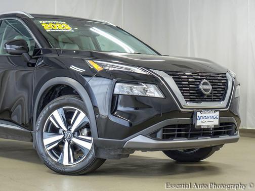 Super Black 2023 Nissan Rogue SL