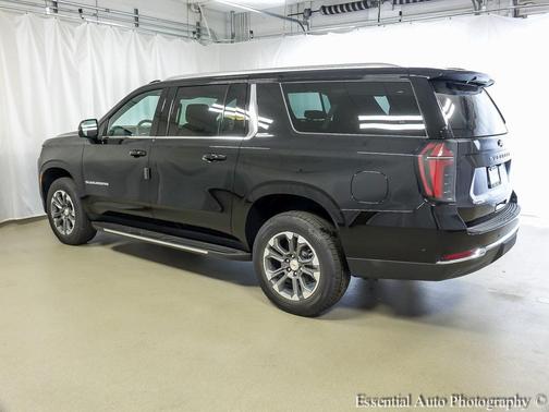 2026 Chevrolet Suburban LS