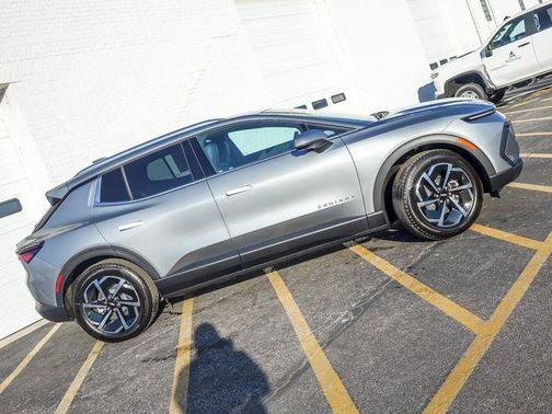 Sterling Gray Metallic 2026 Chevrolet Equinox EV LT